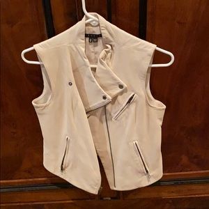 Theory Cream color leather vest M